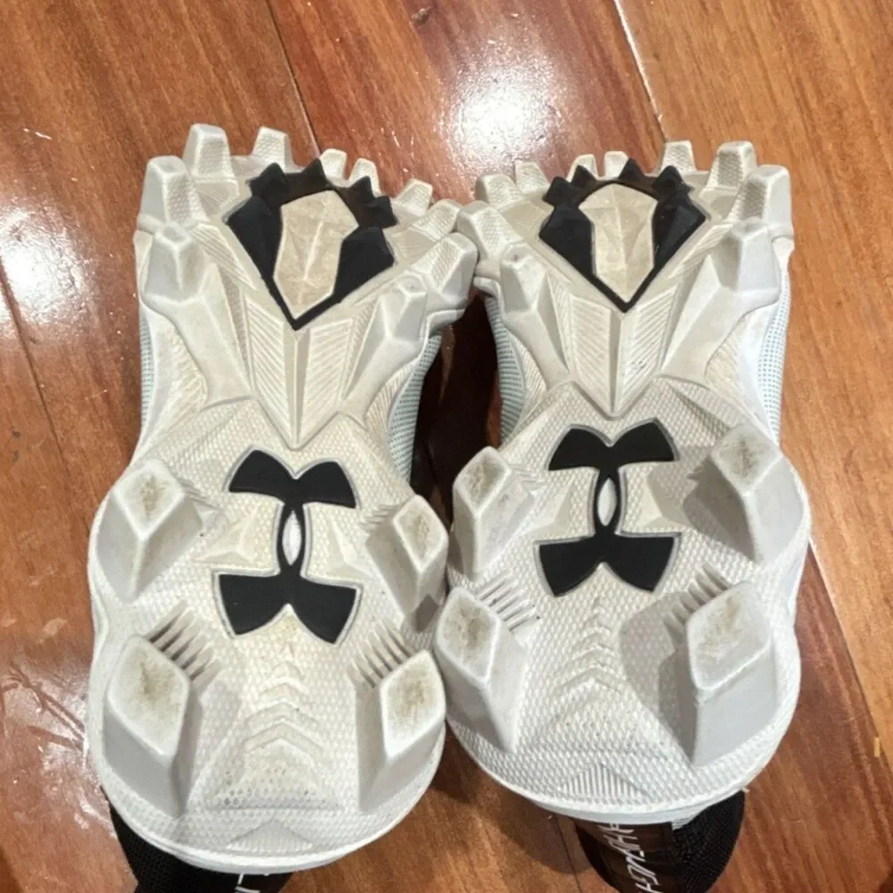 Under Armour Highlight High-Top Football Cleats Black/White size 2.5Y